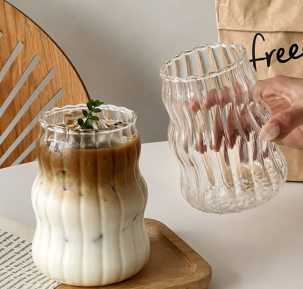 Premium Aesthetic Wave shape coffee tumblers with glass and straw (Pack of 2) 500 ml for coffee, milk shakes, smoothies, cold beverages